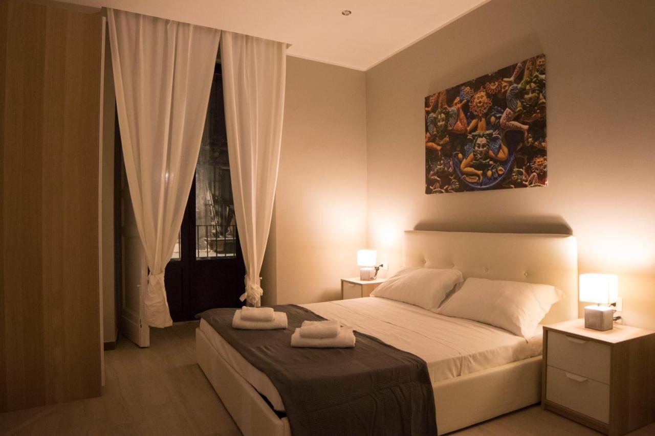 Katana Suites Apartments คาตาเนีย ภายนอก รูปภาพ